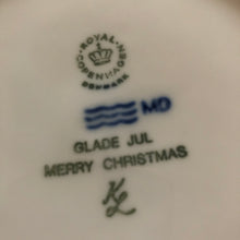 Load image into Gallery viewer, Royal Copenhagen Christmas Plate 1983
