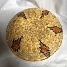 Load image into Gallery viewer, Vintage Seagrass Woven Basket
