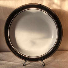 Load image into Gallery viewer, Six Hornsea Contrast Dinner Plates. 1977
