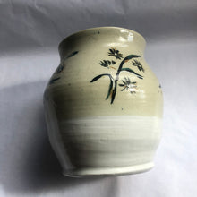 Load image into Gallery viewer, Studio Pottery Vase
