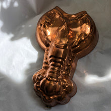 Load image into Gallery viewer, Copper Vintage Lobster Kitchen Mould
