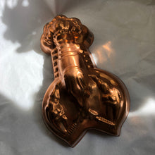 Load image into Gallery viewer, Copper Vintage Lobster Kitchen Mould
