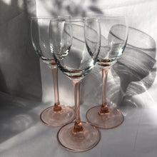 Load image into Gallery viewer, Pink Stemmed Luminarc Glasses  ~ 6
