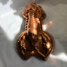 Load image into Gallery viewer, Copper Vintage Lobster Kitchen Mould
