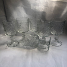 Load image into Gallery viewer, Ravenhead Siesta Wine Glasses - 6
