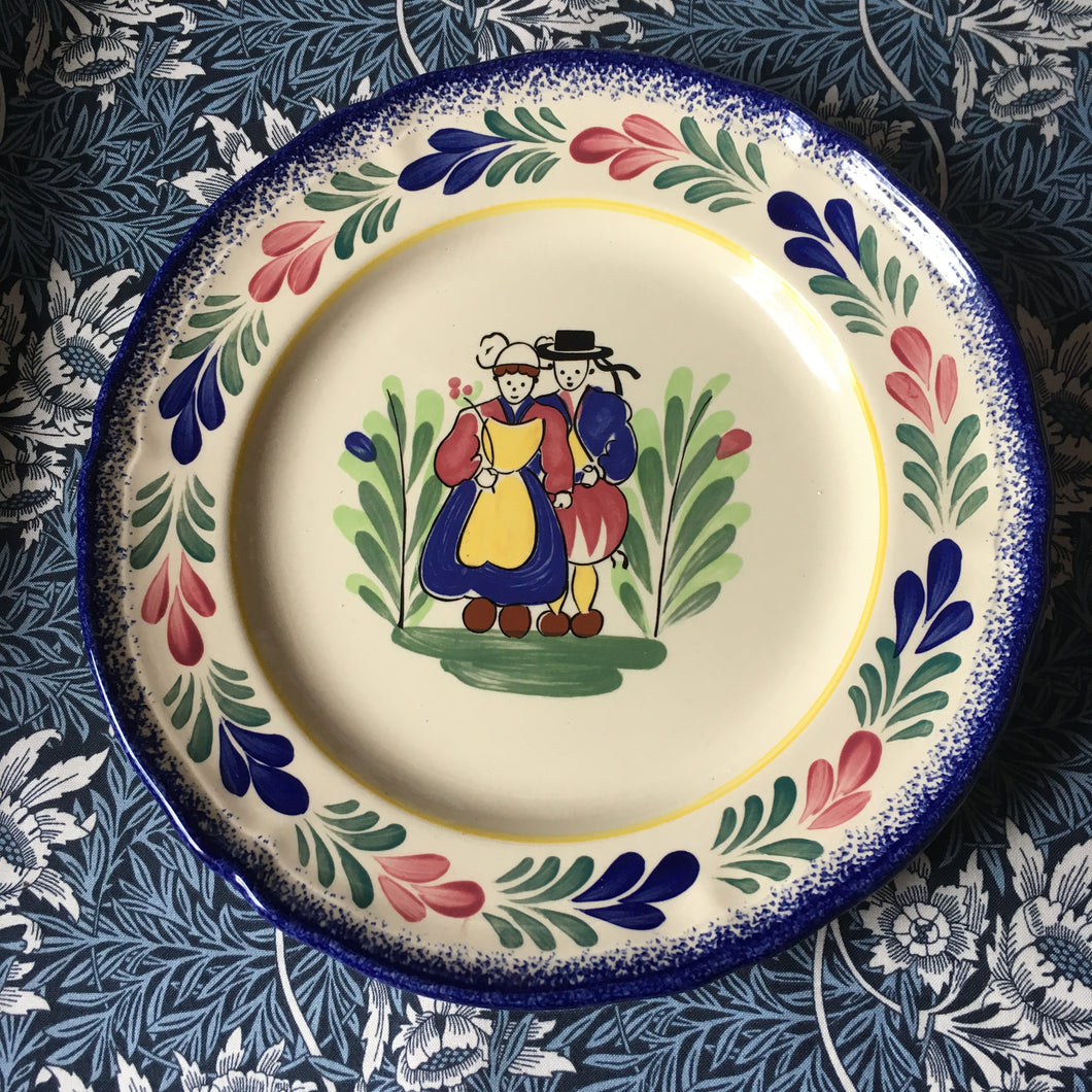 Bretagne Quimper style plate