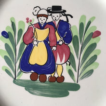 Load image into Gallery viewer, Bretagne Quimper style plate
