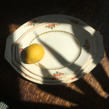 Load image into Gallery viewer, Sol Meakin Nesting Platters Trio
