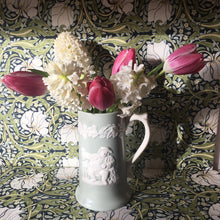 Load image into Gallery viewer, Spode Fortuna pistachio green tankard | Stein
