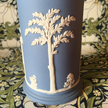 Load image into Gallery viewer, Jasperware Spill Vase Wedgwood - 70s
