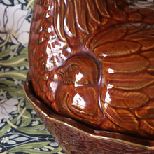 Load image into Gallery viewer, Brown Ceramic Hen
