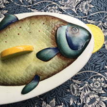 Load image into Gallery viewer, Hand~painted Radford fish serving dish
