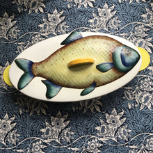 Load image into Gallery viewer, Hand~painted Radford fish serving dish
