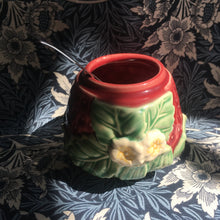 Load image into Gallery viewer, Strawberry preserve pot
