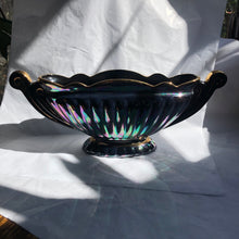 Load image into Gallery viewer, Sadler Majestic Goldola Art Deco Vase
