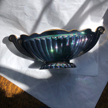 Load image into Gallery viewer, Sadler Majestic Goldola Art Deco Vase
