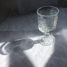 Load image into Gallery viewer, Ravenhead Siesta Wine Glasses - 6
